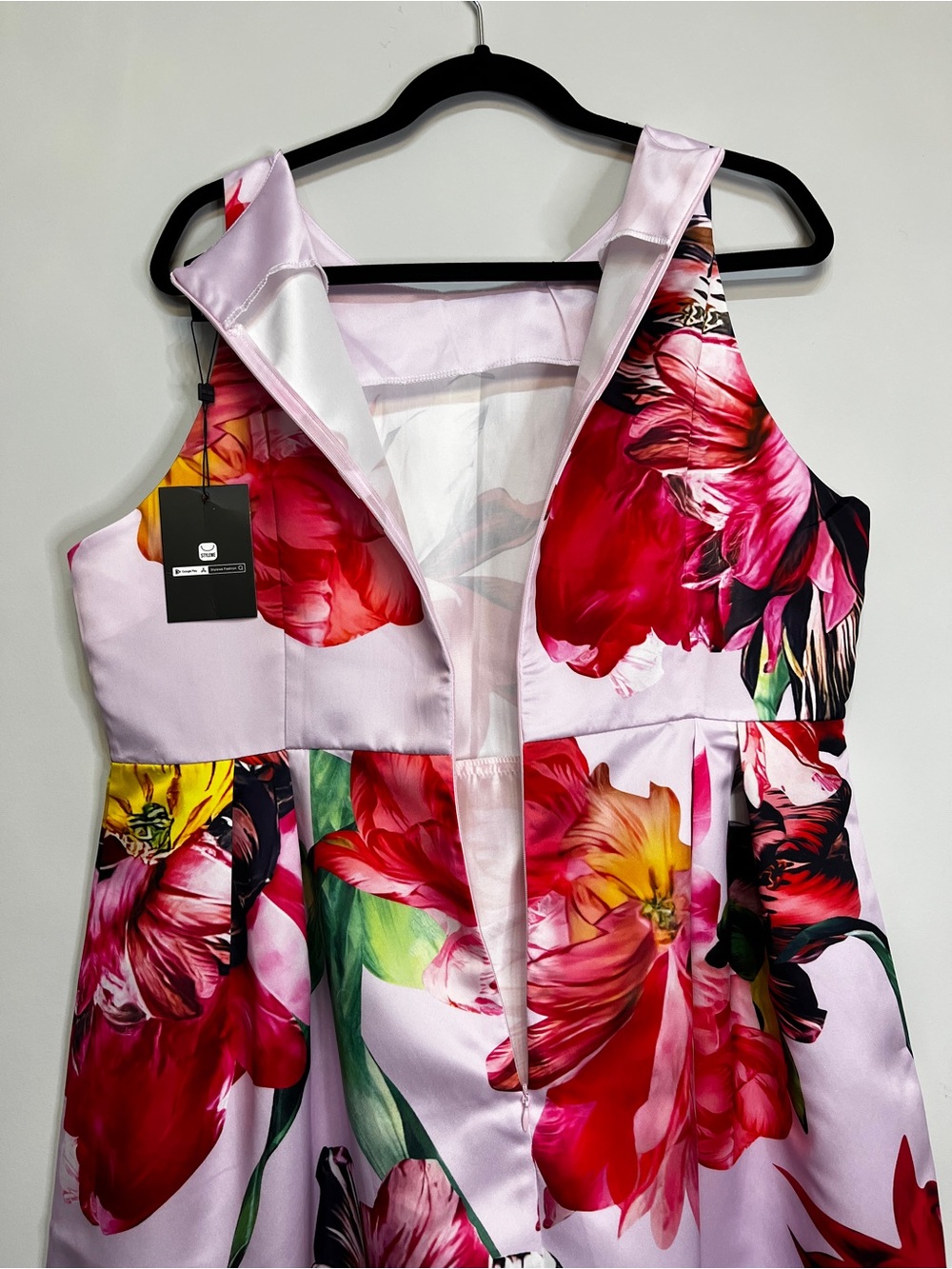 Pink Floral A-Line Dress with Red and Green Blooms - Picture 5 of 14